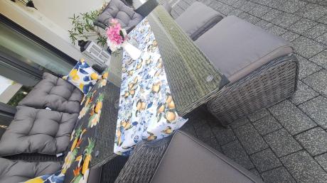 Komplet mebli z technorattanu dla 7 osób ze stołem 145x85 Fiorento - Antracite
