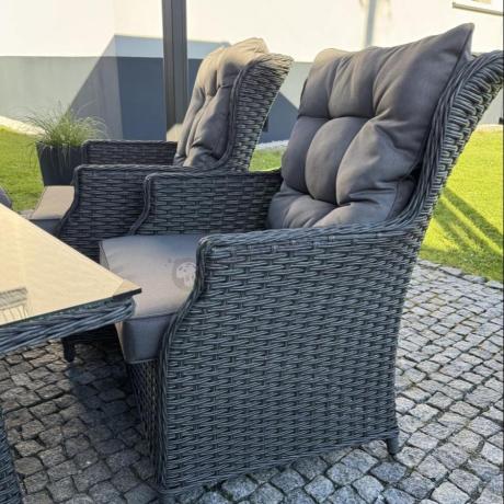 Komplet mebli z technorattanu dla 7 osób ze stołem 145x85 Fiorento - Antracite