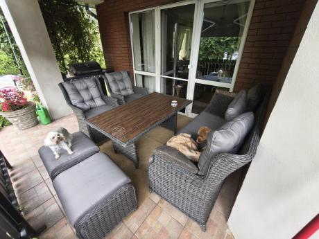 Komplet mebli z technorattanu dla 7 osób ze stołem polywood 145x85 Fiorento - Antracite