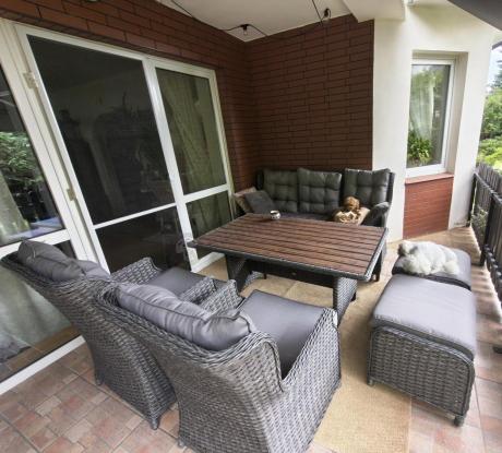 Komplet mebli z technorattanu dla 7 osób ze stołem polywood 145x85 Fiorento - Antracite