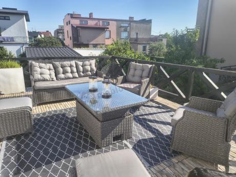 Komplet mebli z technorattanu z regulowanymi fotelami i podnoszonym stołem 145x85 Fiorento - Antracite