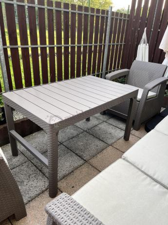 Komplet na taras z regulowanym stolikiem Corfu Set Lyon Max Cappuccino