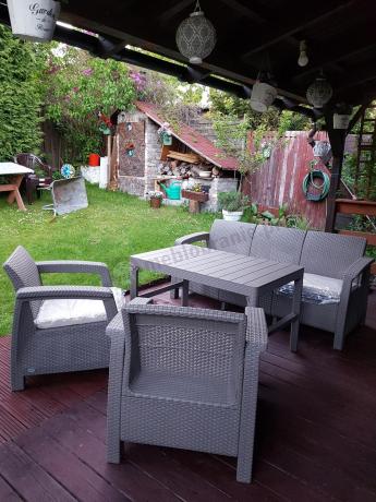 Komplet na taras z regulowanym stolikiem Corfu Set Lyon Max Cappuccino