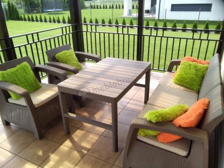 Komplet na taras z regulowanym stolikiem Corfu Set Lyon Max Cappuccino