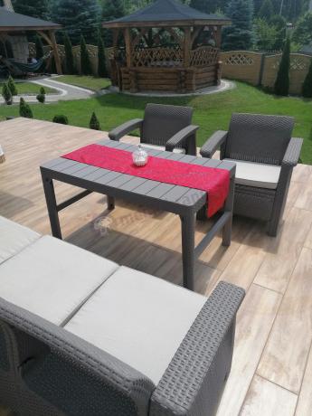 Komplet na taras z regulowanym stolikiem Corfu Set Lyon Max Cappuccino