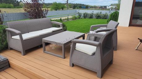 Komplet na taras z regulowanym stolikiem Corfu Set Lyon Max Cappuccino