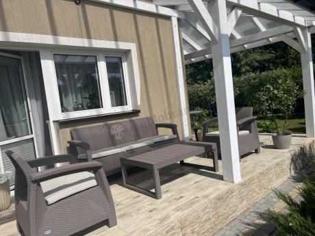 Komplet na taras z regulowanym stolikiem Corfu Set Lyon Max Cappuccino