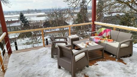 Komplet na taras z regulowanym stolikiem Corfu Set Lyon Max Cappuccino