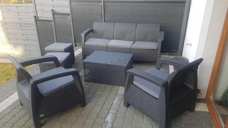 Komplet ogrodowy Corfu Set Box Max z pufami