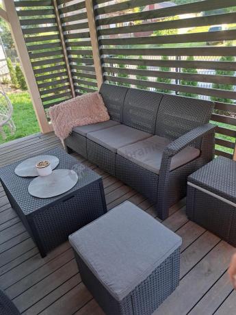 Komplet ogrodowy Corfu Set Box Max z pufami
