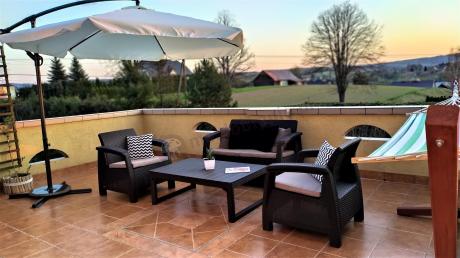 Komplet ogrodowy Corfu Set Lyon z regulowanym stolikiem Brązowy