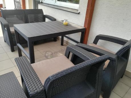 Komplet ogrodowy Corfu Set Lyon z regulowanym stolikiem Brązowy