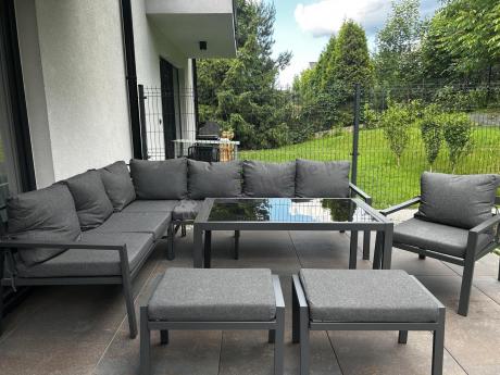 Komplet ogrodowy metalowy z narożnikiem, fotelem i pufami - Sodor Corner XL - Dark Grey