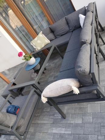 Komplet ogrodowy metalowy z narożnikiem, fotelem i pufami - Sodor Corner XL - Dark Grey