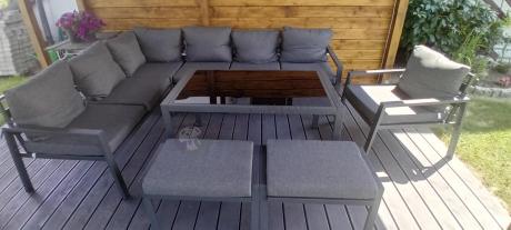 Komplet ogrodowy metalowy z narożnikiem, fotelem i pufami - Sodor Corner XL - Dark Grey