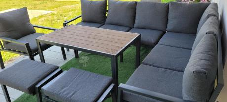 Komplet ogrodowy metalowy z narożnikiem, fotelem i pufami - Sodor Corner XL - Dark Grey Polywood