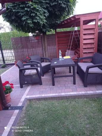 Komplet ogrodowy z regulowanym stolikiem Corfu Set Lyon brązowy