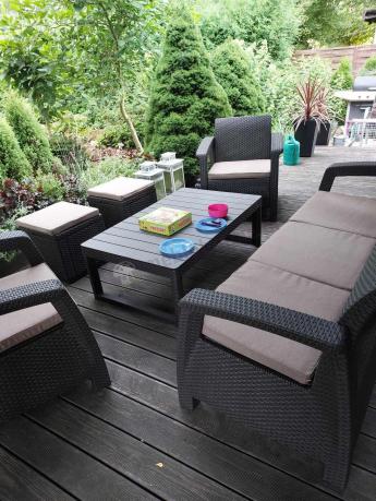 Komplet z podnoszonym stolikiem Corfu Set Lyon Max Brązowy + pufy