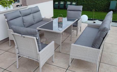 Komplet z technorattanu z wysokimi oparciami i stołem obiadowym Lirata Grande Grey