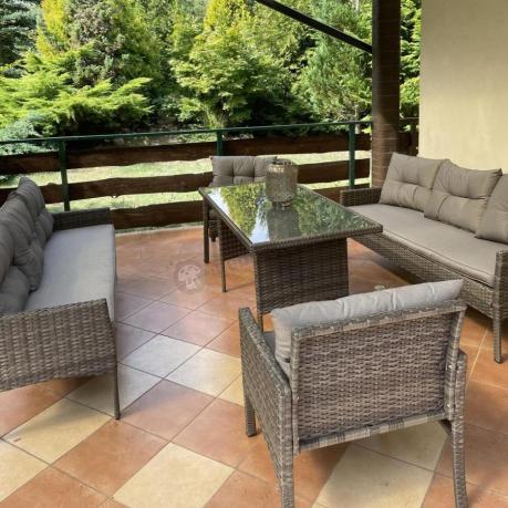 Komplet z technorattanu ze stołem obiadowym Perata Grande Dark Grey