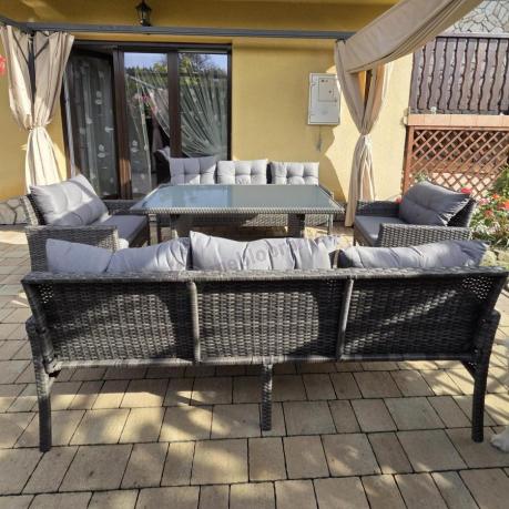 Komplet z technorattanu ze stołem obiadowym Perata Grande Dark Grey