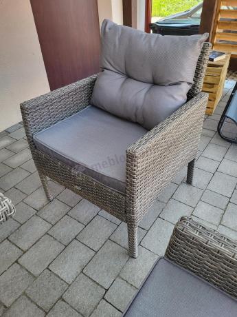 Komplet z technorattanu ze stołem obiadowym Perata Grande Dark Grey