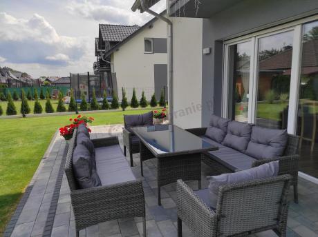 Komplet z technorattanu ze stołem obiadowym Perata Grande Dark Grey