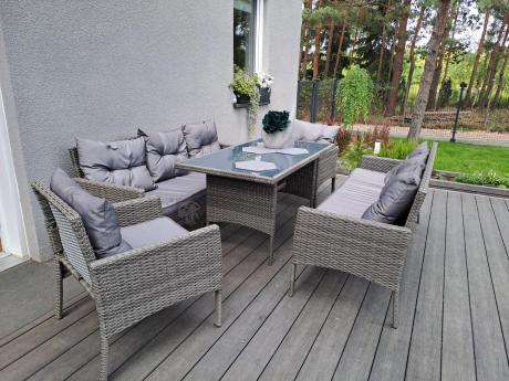 Komplet z technorattanu ze stołem obiadowym Perata Grande Dark Grey