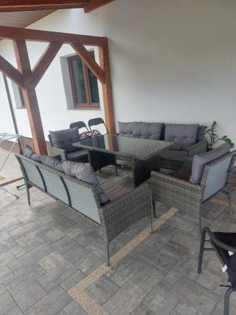 Komplet z technorattanu ze stołem obiadowym Perata Grande Dark Grey