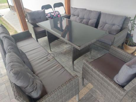 Komplet z technorattanu ze stołem obiadowym Perata Grande Dark Grey