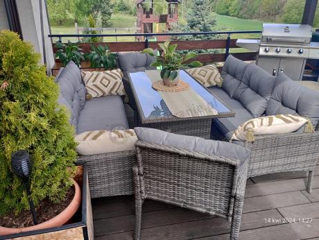 Komplet z technorattanu ze stołem obiadowym Perata Grande Dark Grey