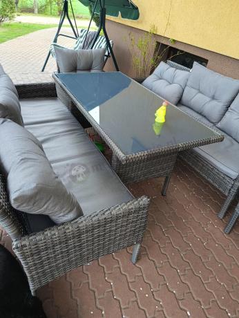 Komplet z technorattanu ze stołem obiadowym Perata Grande Dark Grey