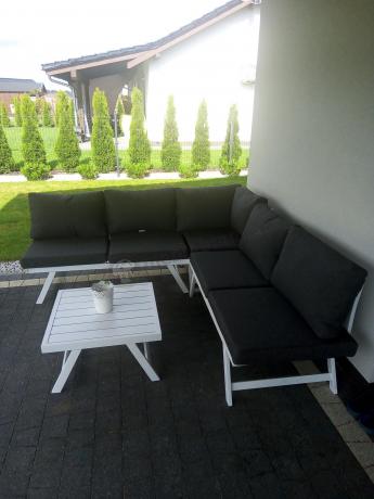 Mały nowoczesny narożnik na taras Soletto 176x176cm - Aluminium - Biały
