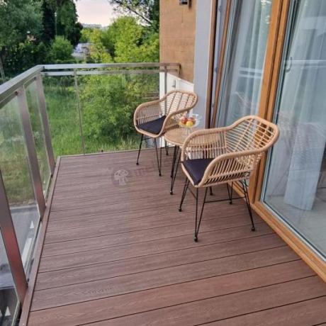 Meble na balkon w bloku z technorattanu boho