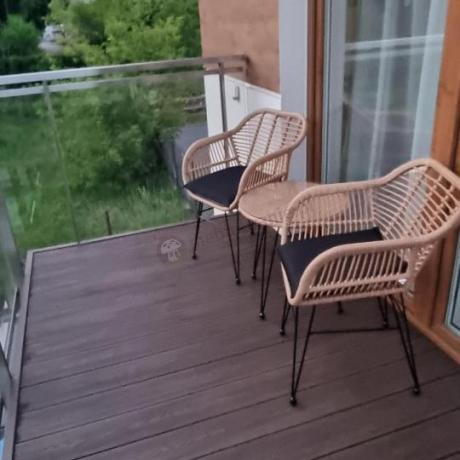 Meble na balkon w bloku z technorattanu boho