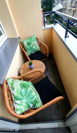 Meble na balkon w bloku z technorattanu boho