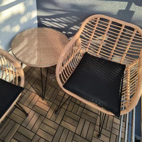 Meble na balkon w bloku z technorattanu boho