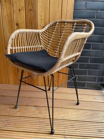 Meble na balkon w bloku z technorattanu boho