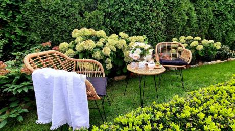 Meble na balkon w bloku z technorattanu boho