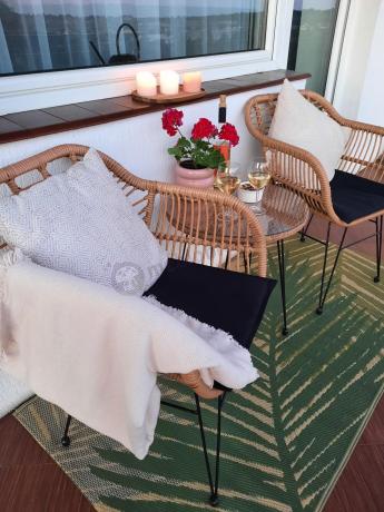 Meble na balkon w bloku z technorattanu boho
