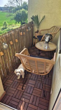 Meble na balkon w bloku z technorattanu boho
