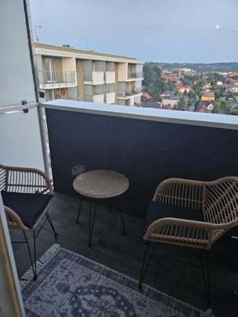 Meble na balkon w bloku z technorattanu boho
