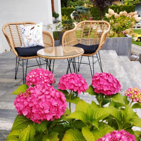 Meble na balkon w bloku z technorattanu boho