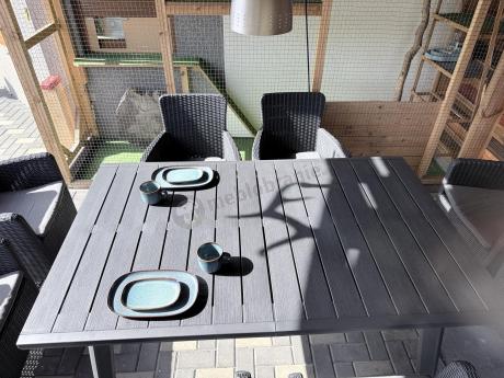 Meble na taras Kantara Comfort 8 foteli z rozkładanym stołem obiadowym 160-240 cm