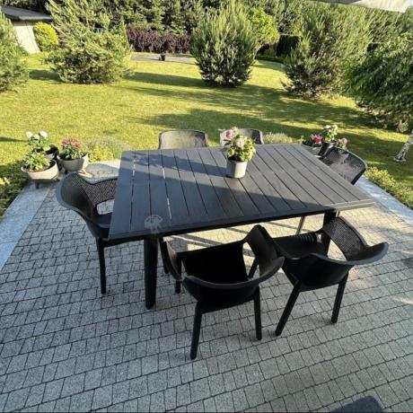 Meble na taras Kantara Modern, stół rozkładany 160-240 cm i 8 sztaplowanych krzeseł