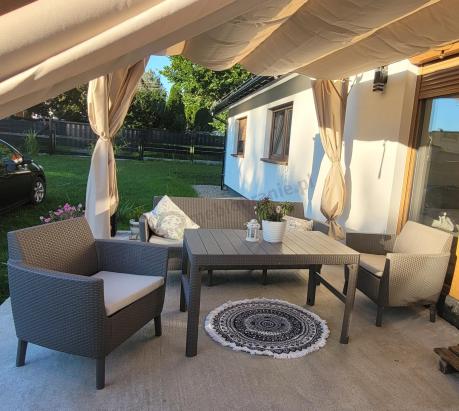 Meble na taras z regulowanym stołem S3L Cappuccino