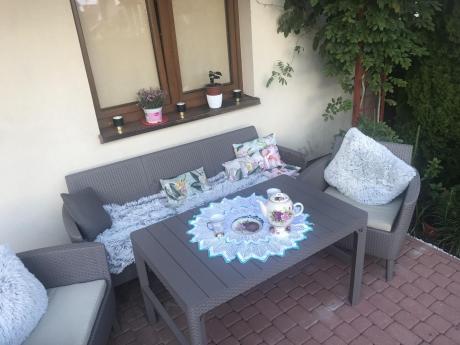 Meble na taras z regulowanym stołem S3L Cappuccino