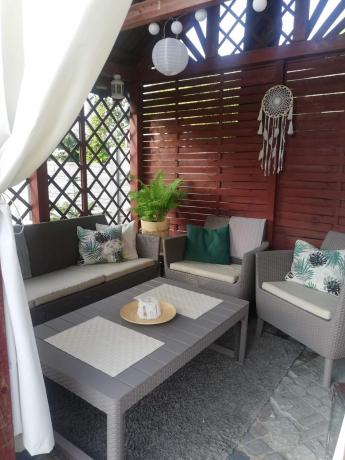 Meble na taras z regulowanym stołem S3L Cappuccino