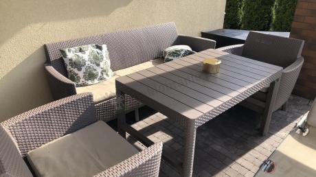 Meble na taras z regulowanym stołem S3L Cappuccino