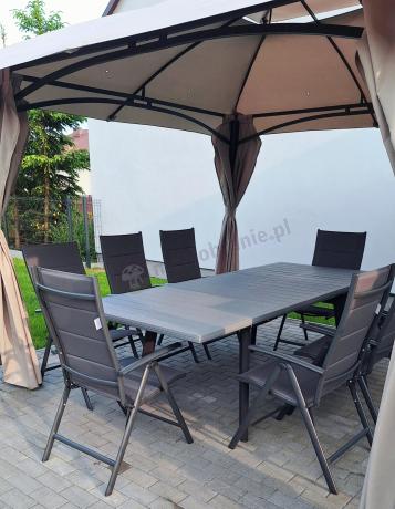 Meble obiadowe na taras dla 10 osób Kantara z jasnoszarym rozkładanym stołem 241cm i grafitowymi krzesłami